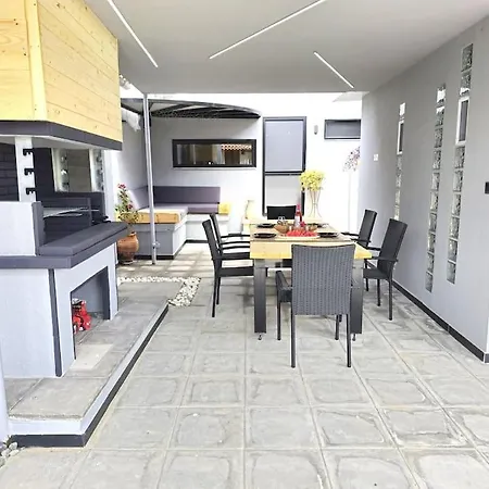 Seashell Tiny House بيت للعطل *