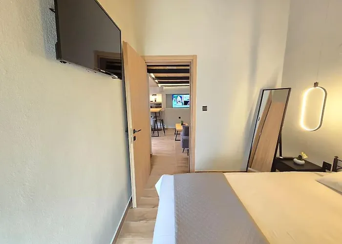 Seashell Tiny House *