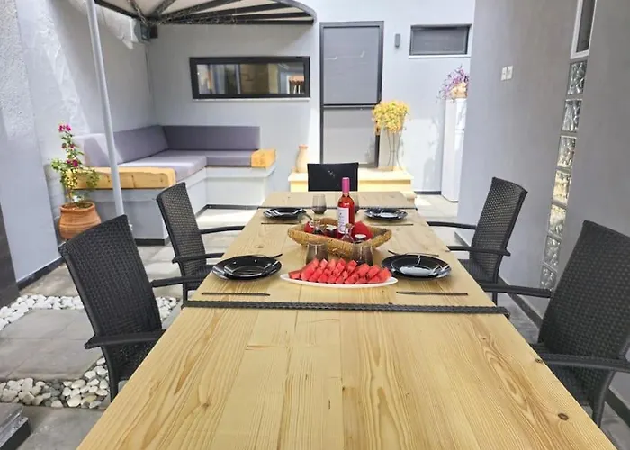 Seashell Tiny House Vakantiehuis Nea Kallikrateia