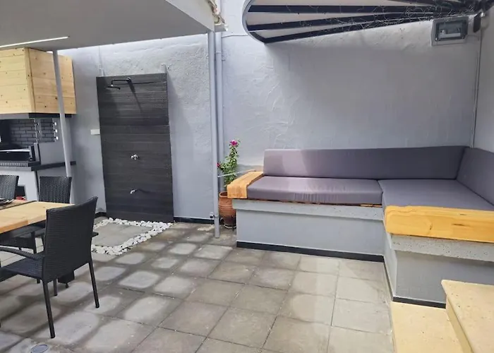 Seashell Tiny House * Nea Kallikrateia