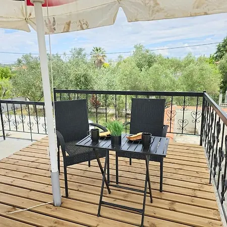 Seashell Tiny House * Nea Kallikrateia