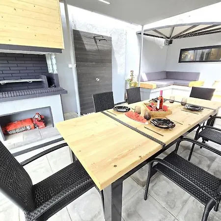Дом отдыха Seashell Tiny House *